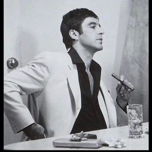 Meet your Posher, Louis j